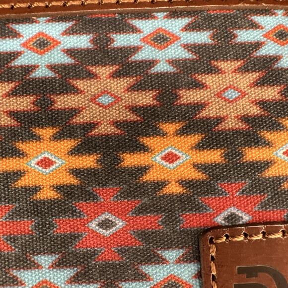 Red Dirt Hat Co Bifold Wallet Leather Southwest Aztec Canvas Inlay Bison Grain - Picture 2 of 10